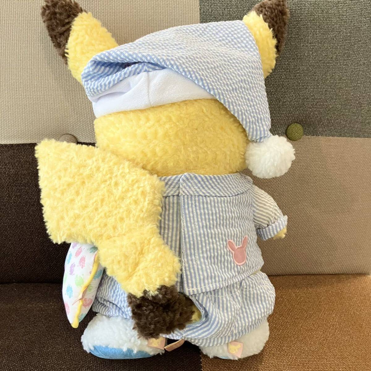 ポケモンセンター Pikachu's Closet ピカチュウ(オス)ぬいぐるみ&コスチューム セット パジャマ2018年 着せ替え