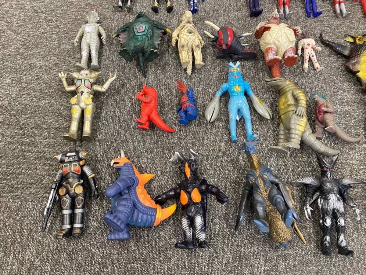 11周年記念イベントが ウルトラマン ゴジラ ライダー レンジャー 怪獣