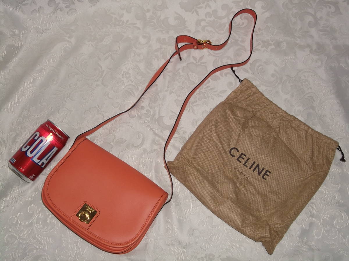 期間限定今なら送料無料 未使用保管品 セリーヌCELINE 革オレンジ系