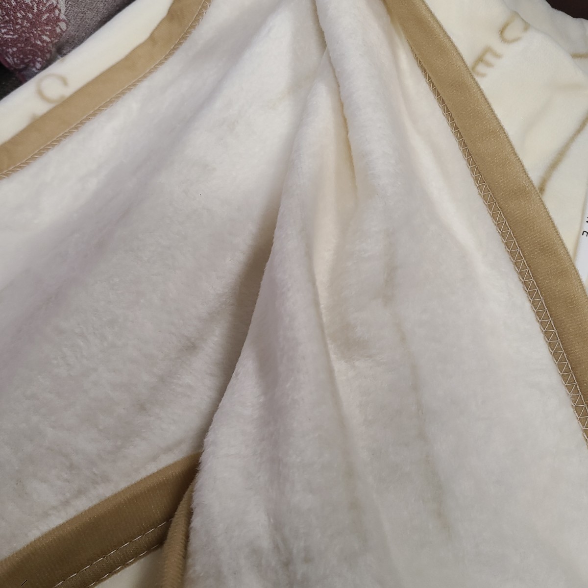 CELINE セリーヌ 綿毛布 シルキータッチ ご家庭で洗える綿毛布 CELINE セリーヌ 綿毛布 シルキータッチ ご家庭で洗える綿毛布
