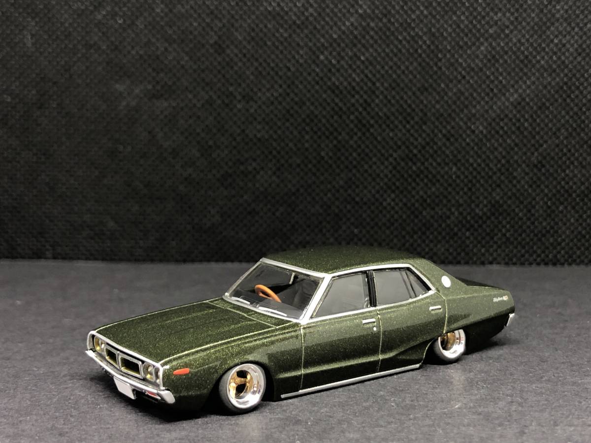 トミカリミテッドヴィンテージ 1/64 ニッサン スカイライン 2000GT-X