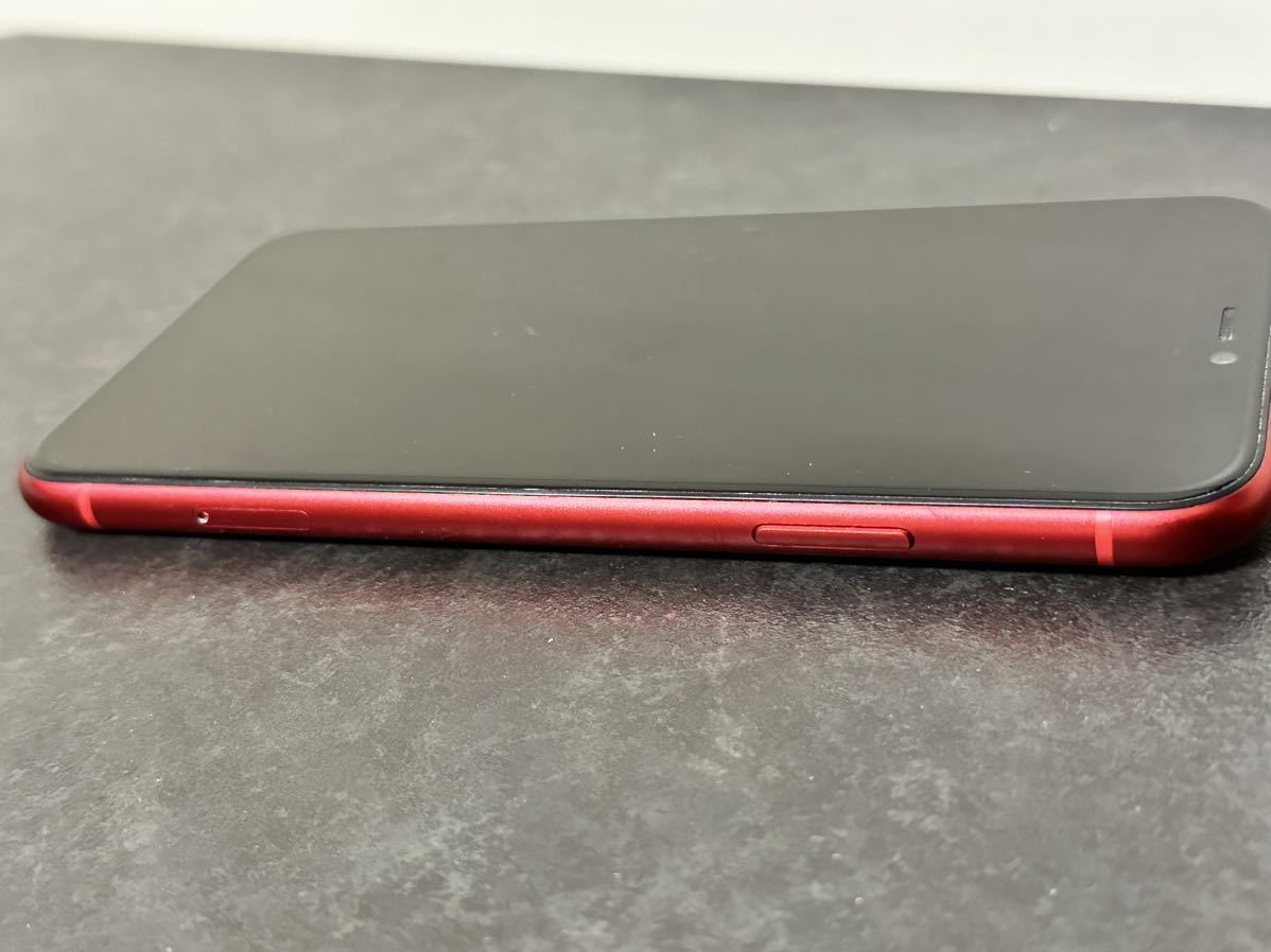 送料無料！美品！iPhone11 RED 128G SIMロック解除_画像5