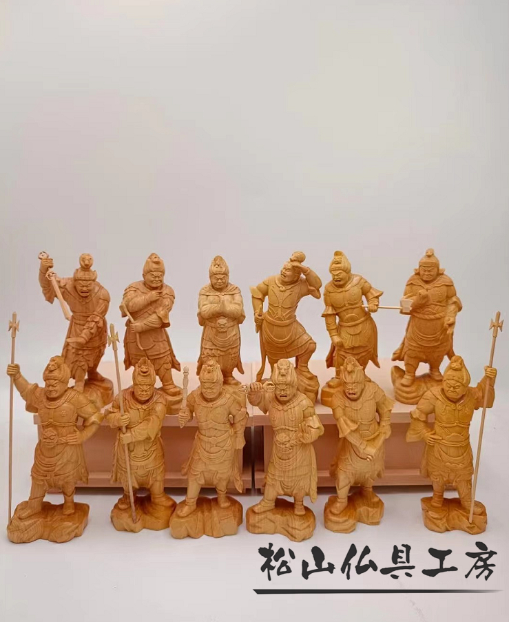 新作 総柘植材 木彫仏像 仏教美術 精密細工 仏師で仕上げ品 薬師十二神将像一式 高さ13cm