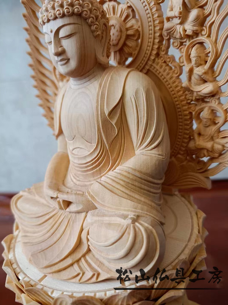 仏教工芸品 木彫仏教　精密彫刻 仏師で仕上げ品 柘植材 阿弥陀如来座像 高さ 36cm_画像6