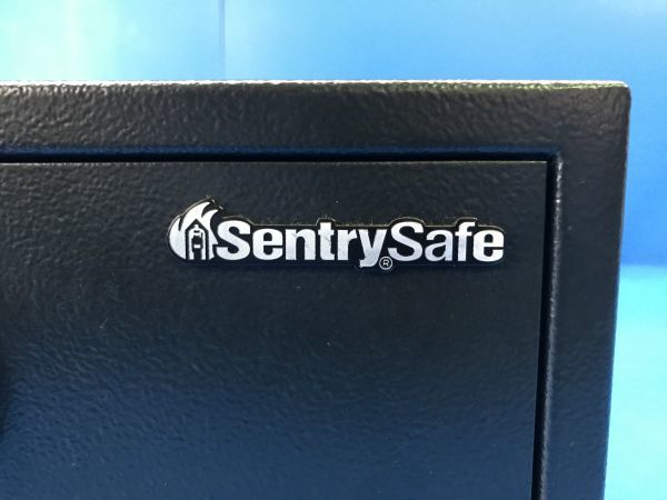1[ SentrySafe / цент Lee ] personal система безопасности шкаф для хранения сейф A4 для с цифровой клавиатурой предотвращение преступления [ X075 ] масса 11.5kg 120