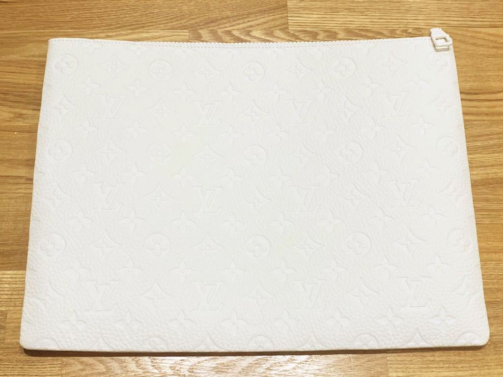 ポップアップ完売 新品未使用 ルイヴィトン チェーン クラッチバッグ
