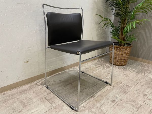 Yahoo!オークション - 超美品 Cassina.ixc TULU 本革 最高級 Yahoo!オークション - 超美品 Cassina.ixc TULU 本革 最高級