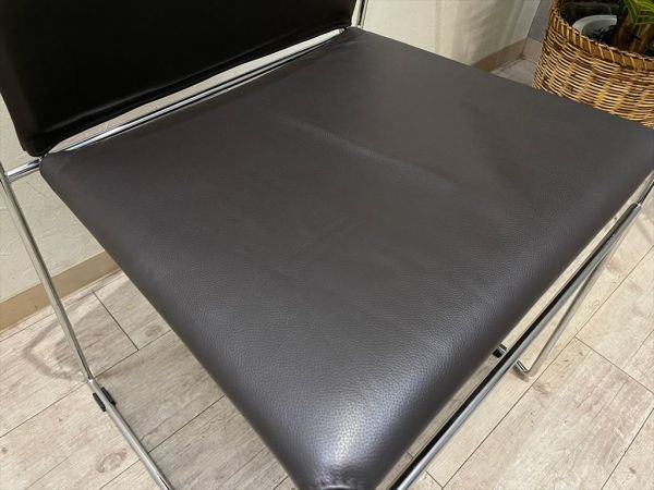Yahoo!オークション - 超美品 Cassina.ixc TULU 本革 最高級 Yahoo!オークション - 超美品 Cassina.ixc TULU 本革 最高級