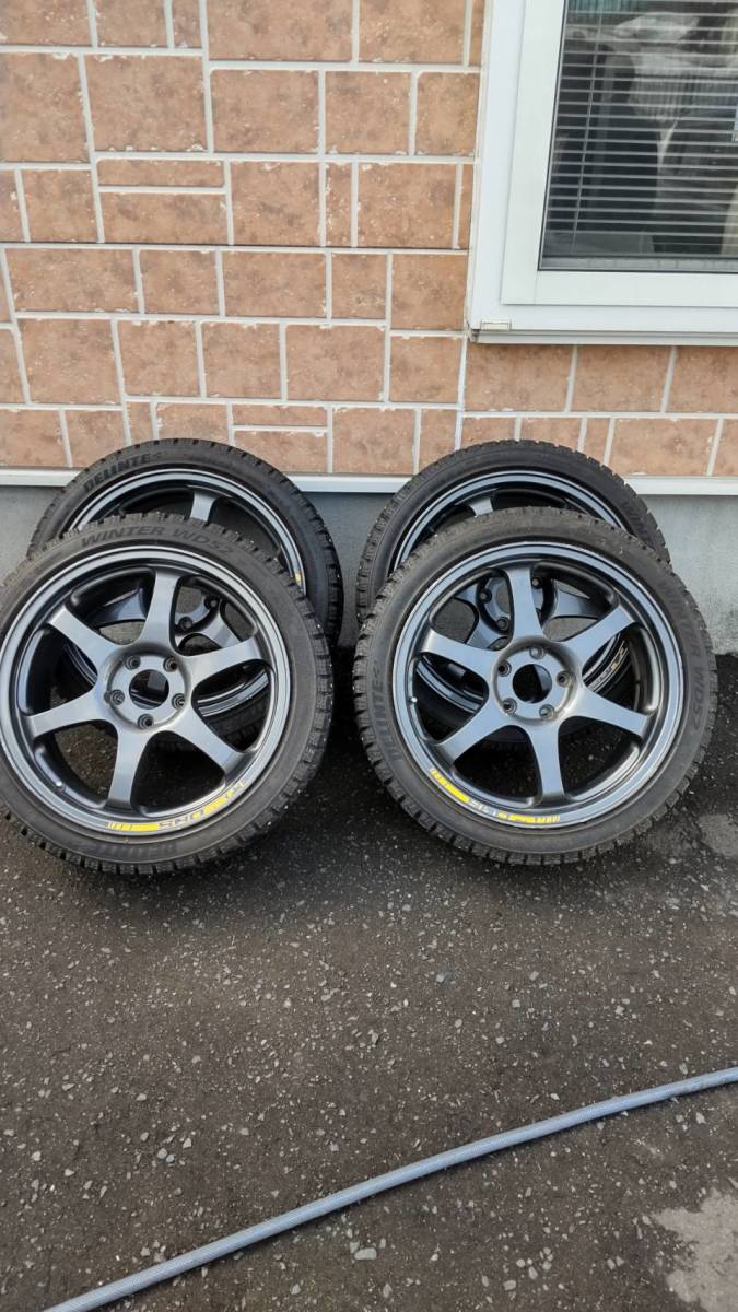 スパイクタイヤ 225/40R18 18インチ7.5J+38 PCD114.3 5穴 品 lp2m