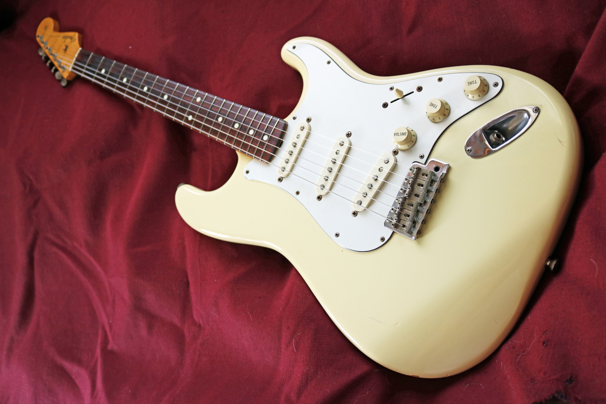 Fender Japan】ST62（VWH）'62 Stratocaster（スモールヘッド