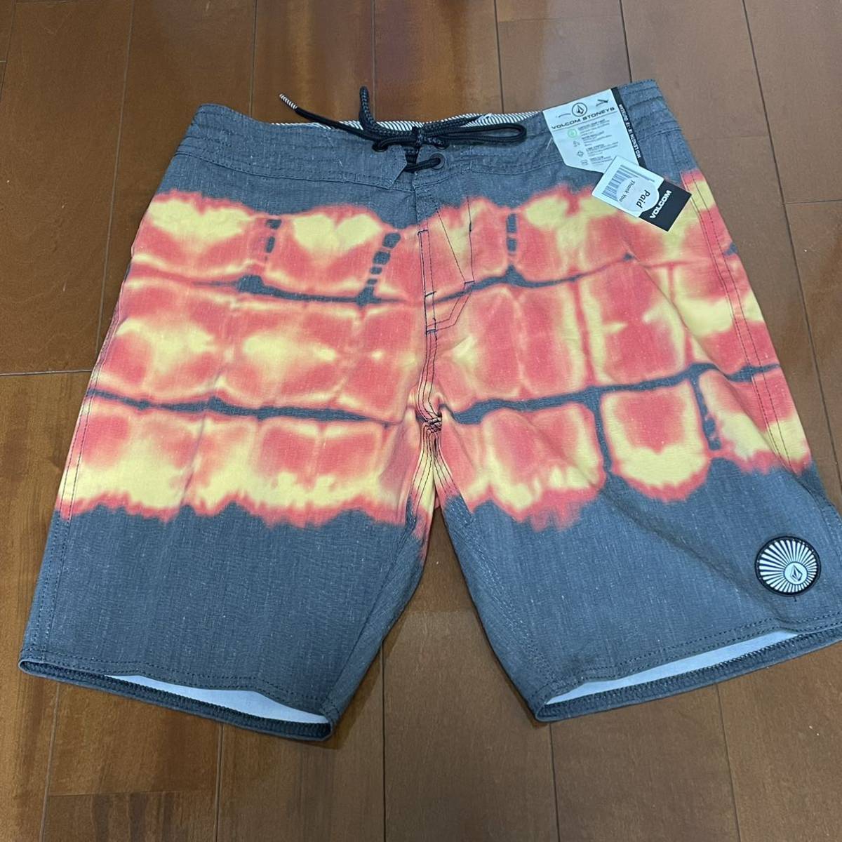 VOLCOM サーフパンツ 28インチ - 一般水着