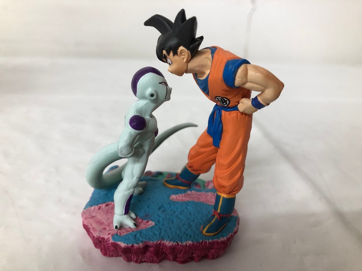 ドラゴンボールカプセルフィギュア 帰ってきたフリーザ編 ナメック星-