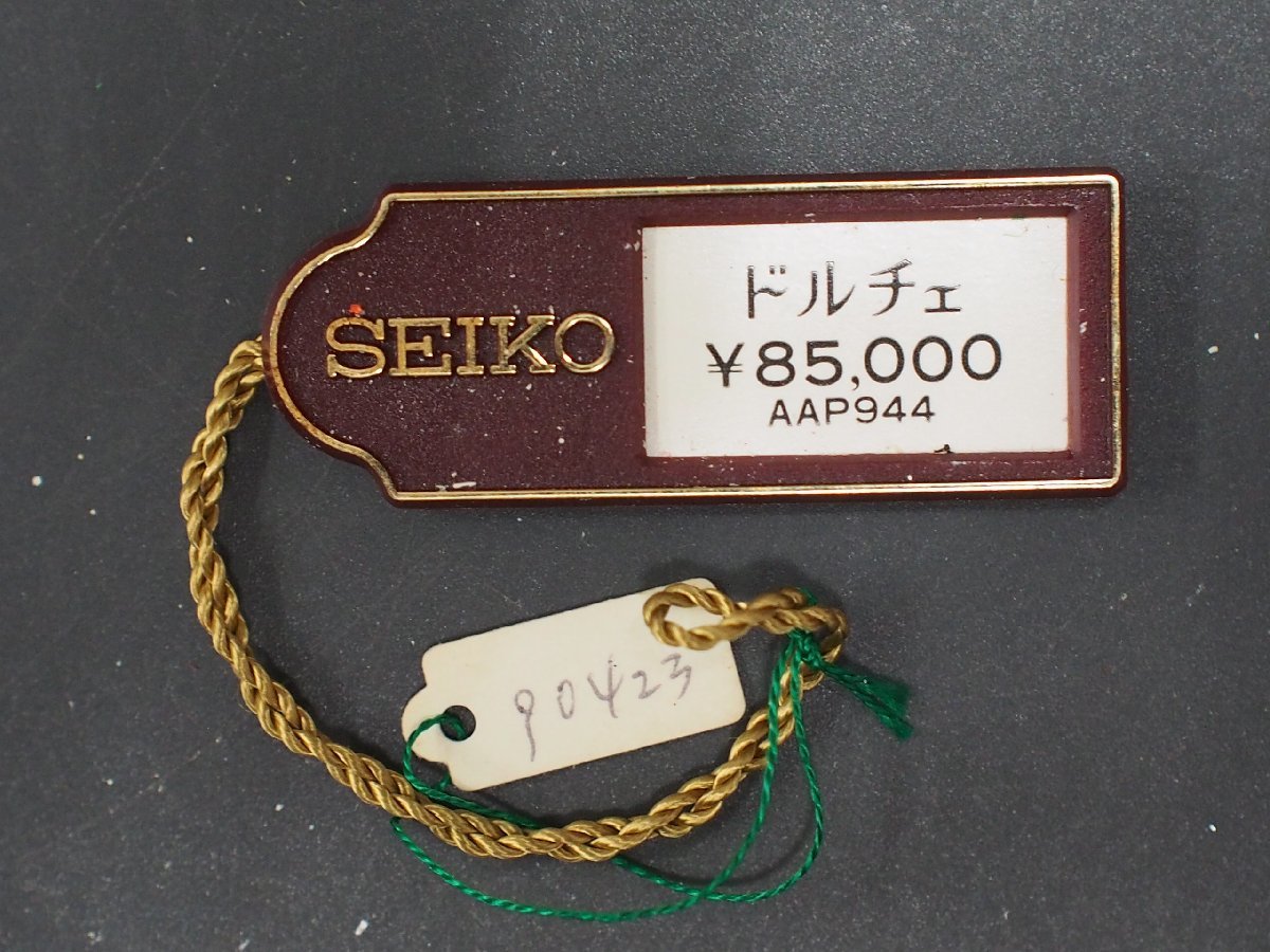 セイコー SEIKO ドルチェ DOLCE オールド クォーツ 腕時計用 新品販売時 展示タグ プラタグ 品番: AAP944 cal: 7731_画像1