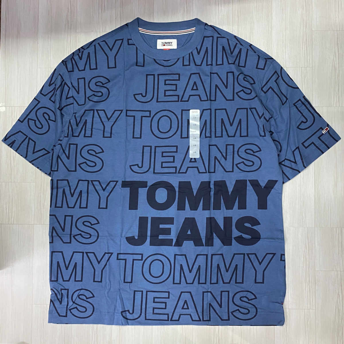 TOMMY HILFIGER USA正規品 【XL】 TommyJeans トミージーンズ TJ総柄 90s オーバーサイズ ビッグ Tシャツ メリディアンレイク (R4F-25)