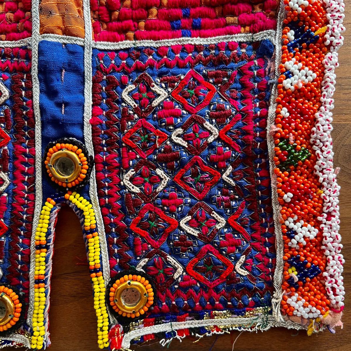 インド手刺繍ミラーワーク民族衣装 上・下 - スーツ/フォーマル/ドレス インド手刺繍ミラーワーク民族衣装 上・下 - スーツ/フォーマル/ドレス