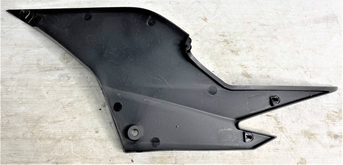 【EX250K】カワサキ ニンジャ250 右サイドカバー/KAWASAKI NINJA250 right side cover I2209-55_画像4