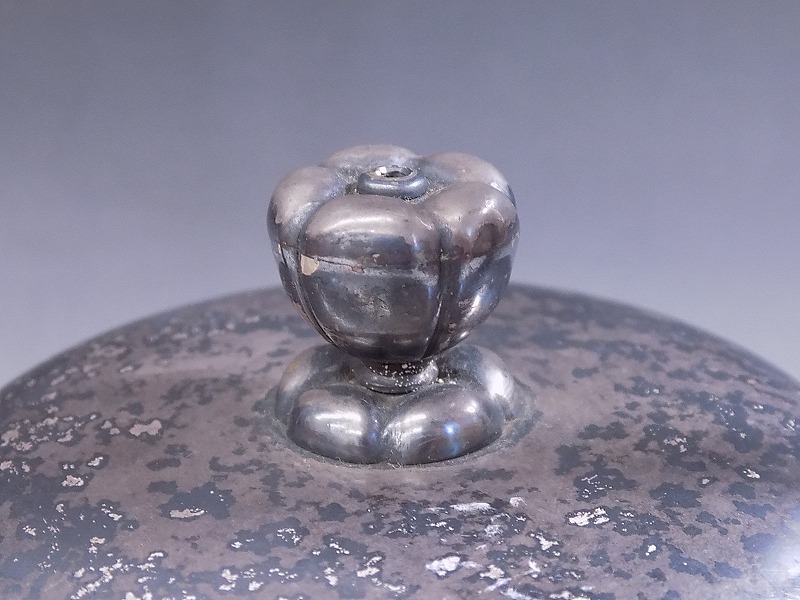 d450 技工名品 時代物 金工師 造 純銀製 霰形 銀瓶 純銀印 鎚目 湯沸し 打出し 重さ807g 銀壷 煎茶道具