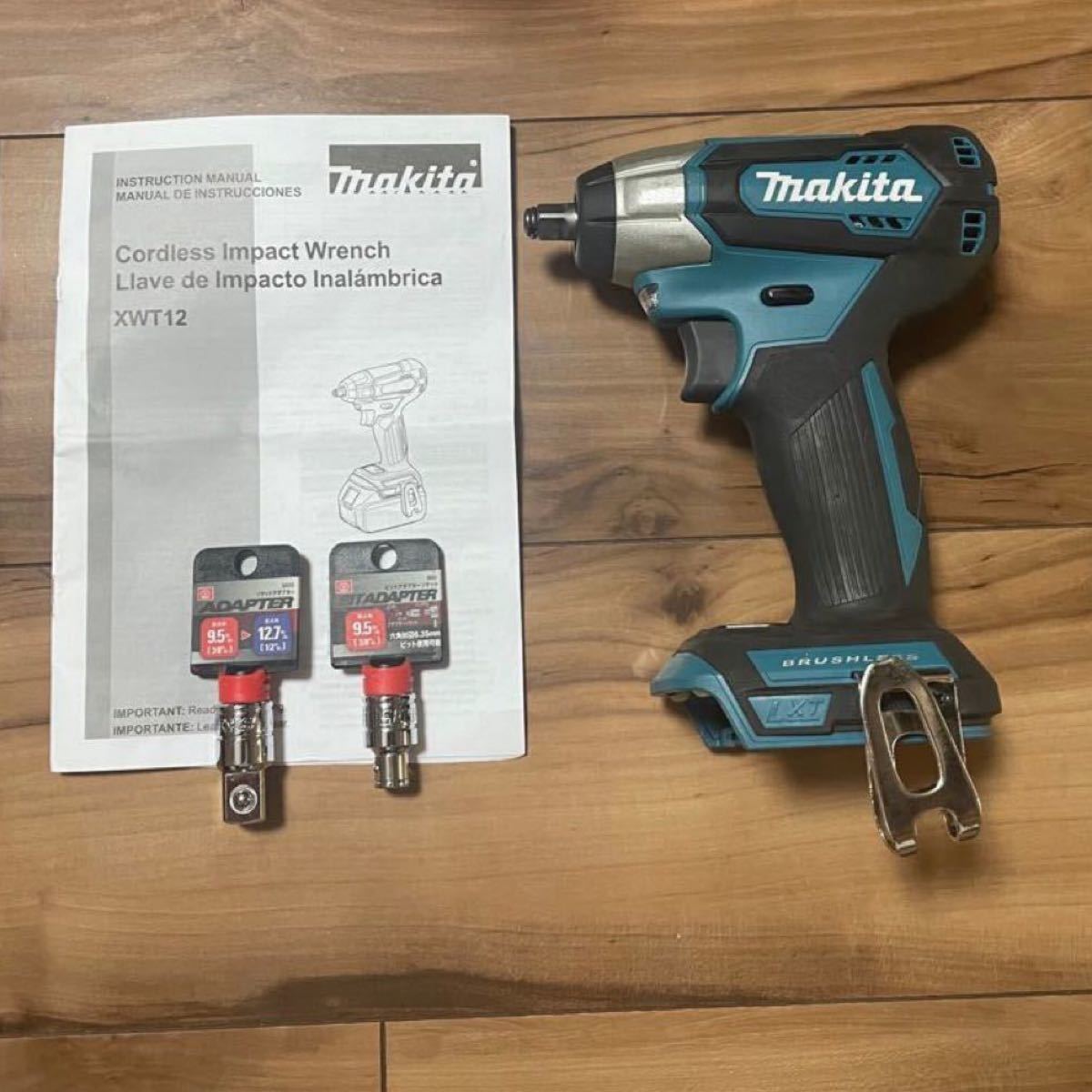 中古品 USマキタ インパクトレンチ 18V 充電式 XWT12Z 青 本体、 変換ソケットセット