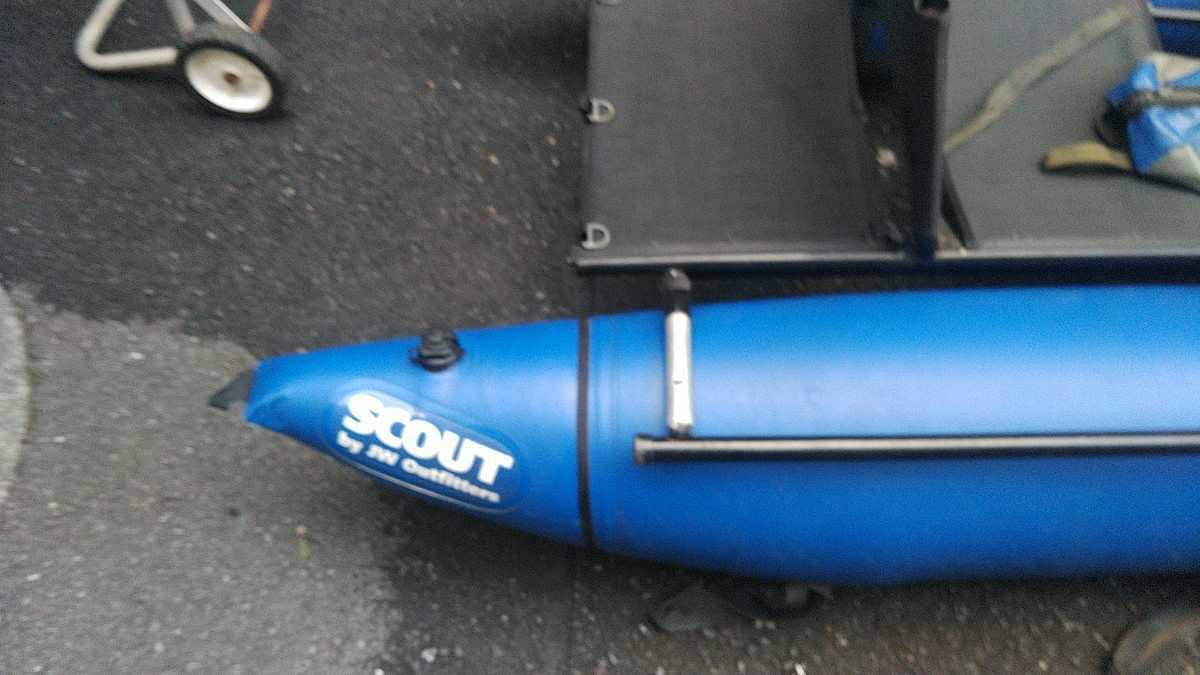 pon two nSCOUT floater boat 