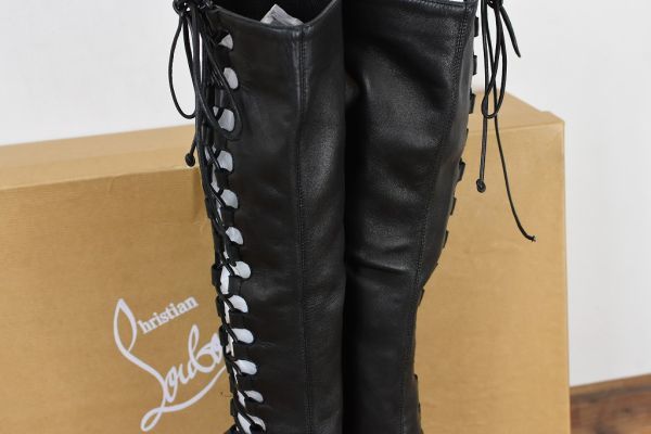 AW A3397 高級 近年モデル Christian Louboutin クリスチャンルブタン