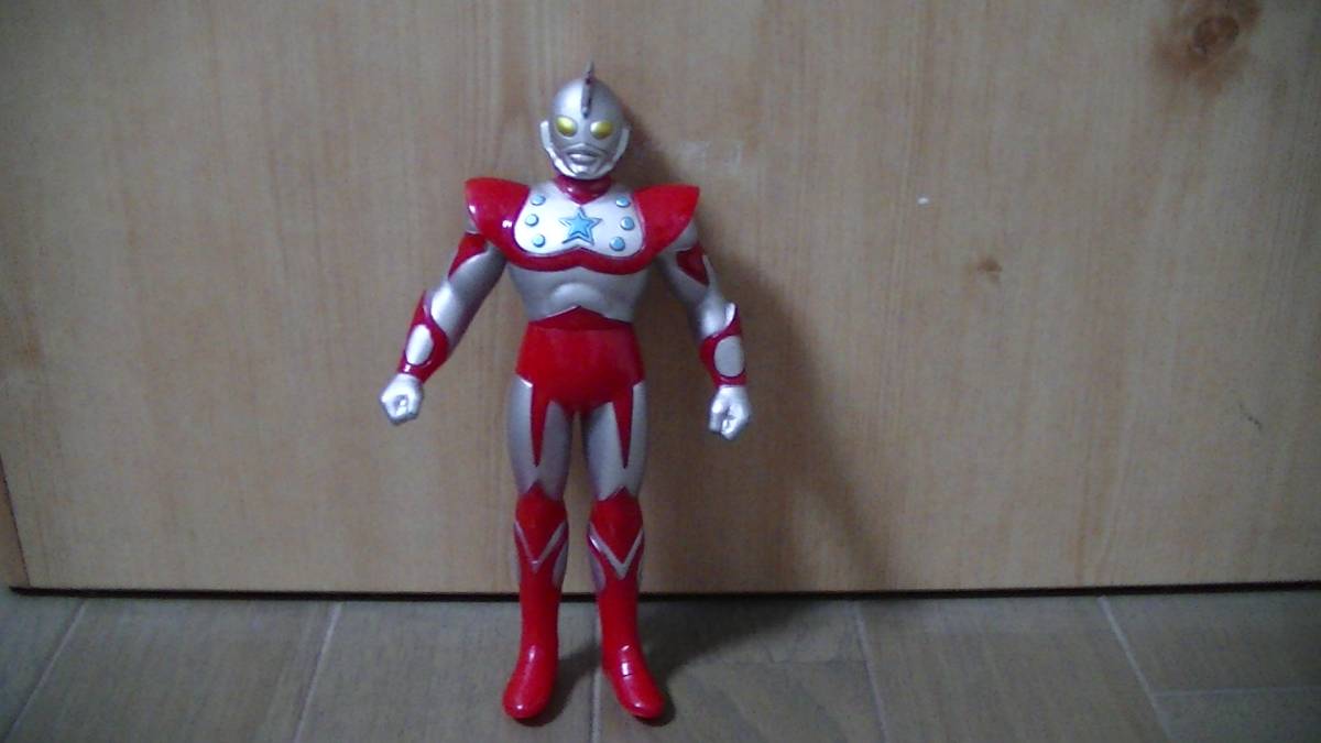  Ultraman молния sofvi Bandai 