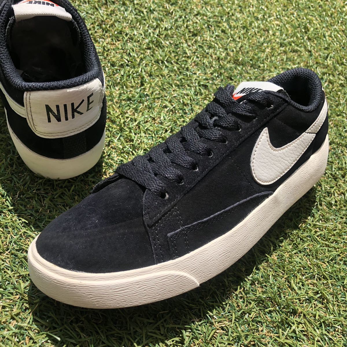 待望の再入荷! 美品23.5 NIKE BLAZER ナイキ ブレザーロー スエード