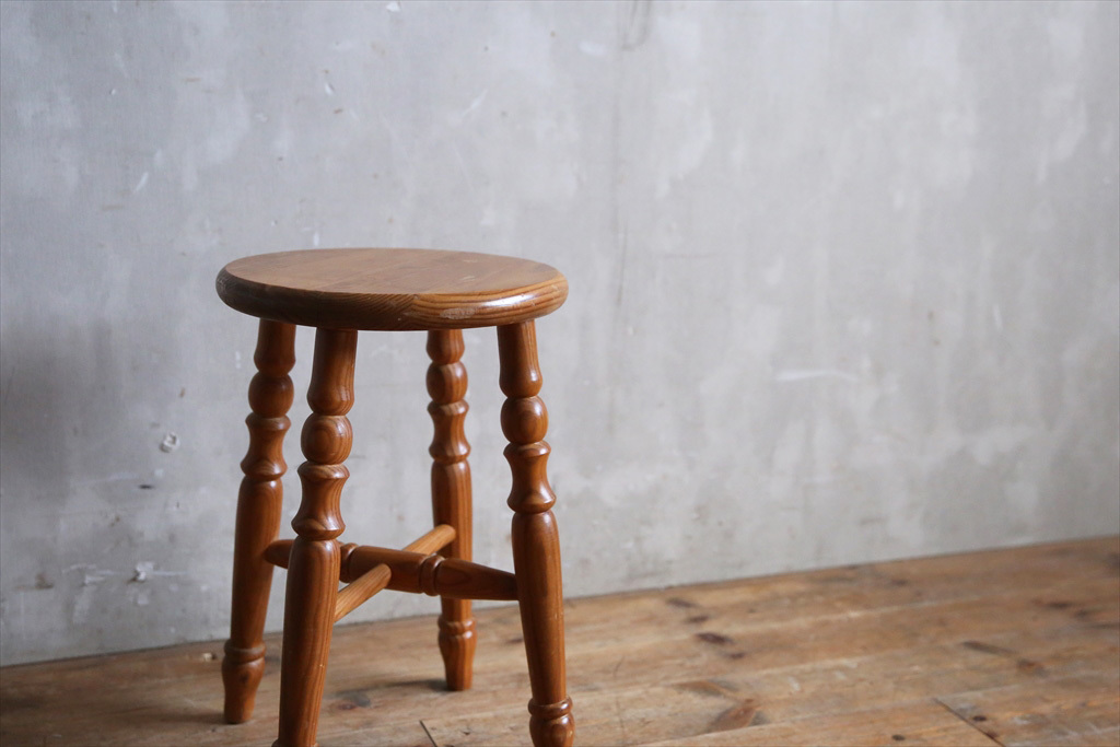 イギリスアンティーク木製スツール 丸イス椅子 チェア 70-259-1 花台