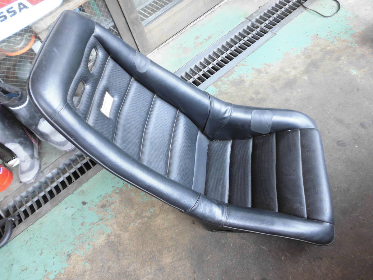 CHECKMAN RACING チェックマンレーシング CMR バケットシート 補修跡