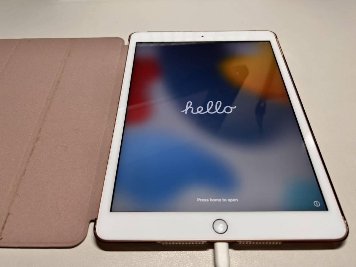 キナリ・ベージュ iPad Wi-Fi 第8世代 32GB 本体 - 通販 - www