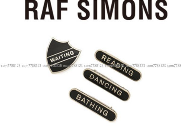 保管品◎３.８万《RAF SIMONS》4点 Set of broochesブローチ コレクション アダム エ ロペ ラフシモンズ(元 ジルサンダー ディオール)