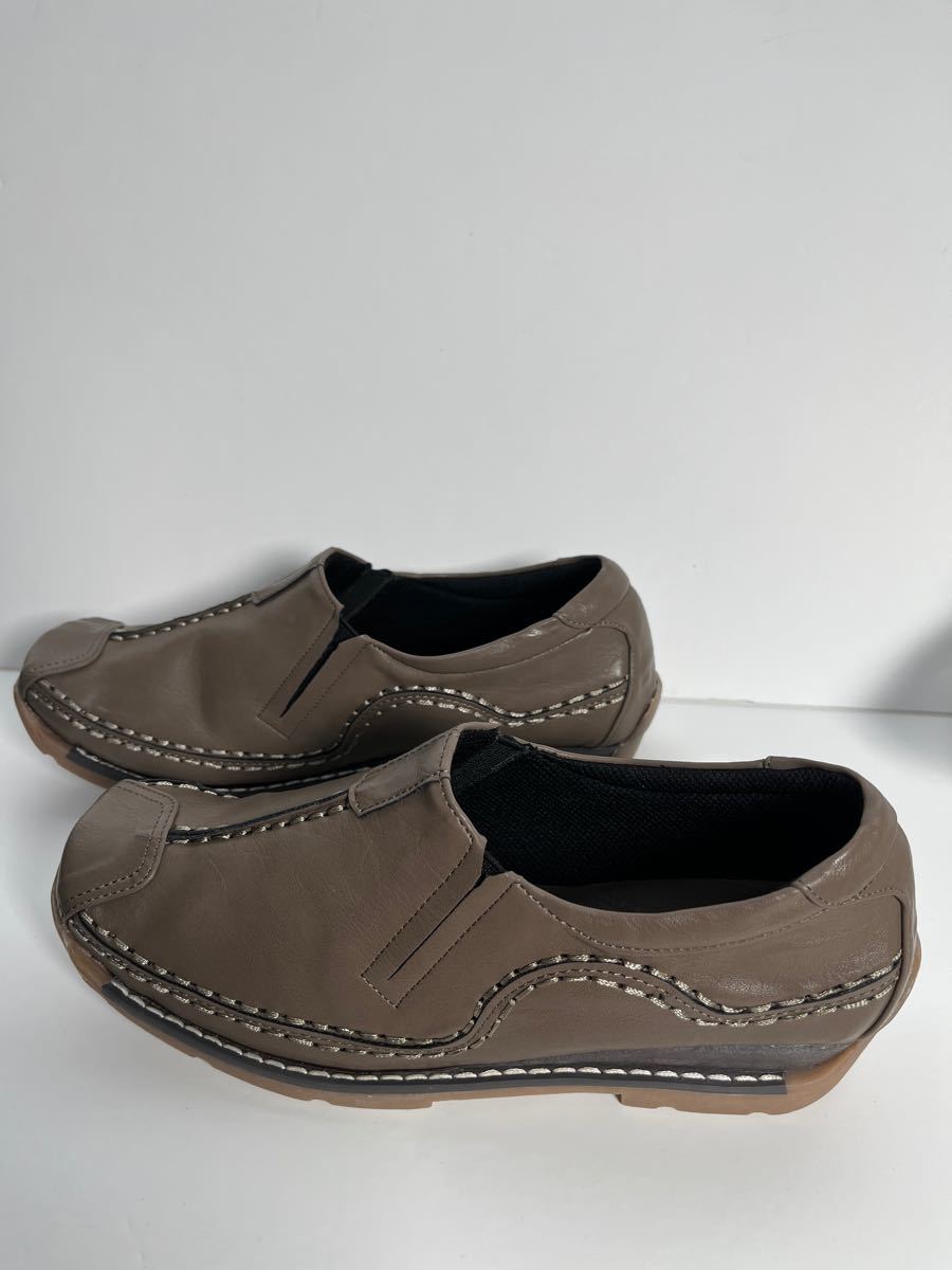 特別セーフ 【新品】タッセル付スリッポン (23cm) フラットシューズ