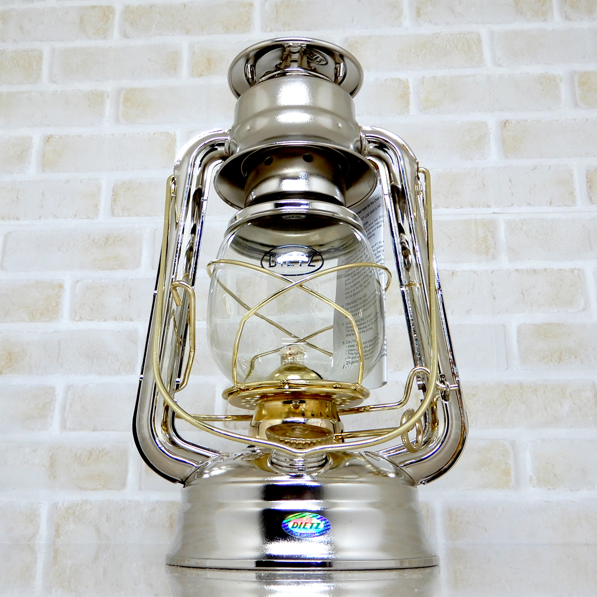 替芯付【送料無料】新品 Dietz #76 Original Oil Lantern - Nickel & Brass Trim【日本未発売】◇デイツ ニッケル 真鍮 ハリケーンランタン_画像4