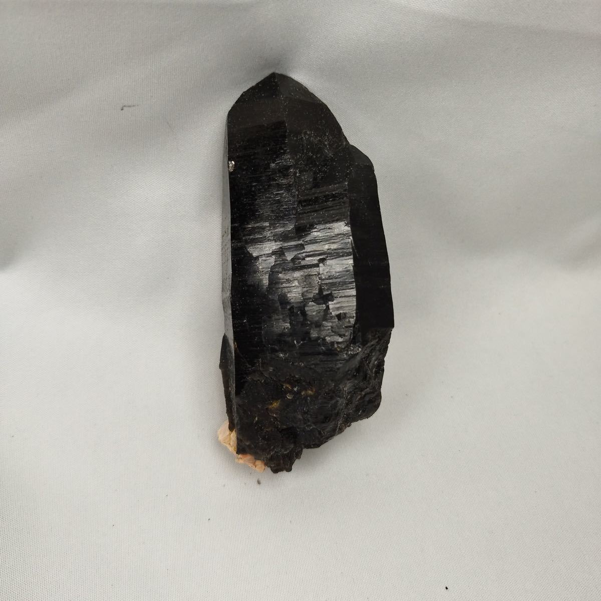 モリオン原石 黒水晶 チベット産 母岩 パワーストーン 天然石 モリオン原石 黒水晶 チベット産 母岩 パワーストーン 天然石