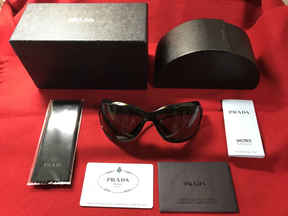 極美品☆GACKT同型同色☆PRADA サングラス SPR14G ブラック プラダ