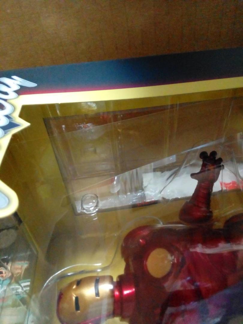 ショッピングを通販 マーベルギャラリー アイアンマン PVCスタチュー