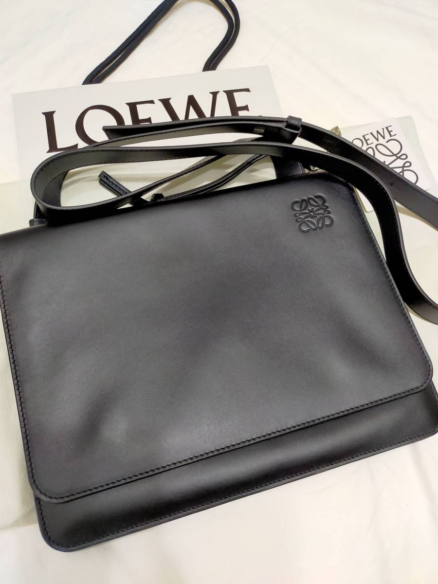  не использовался с биркой LOEWE Loewe угловое соединение Flat сумка "почтальонка" 