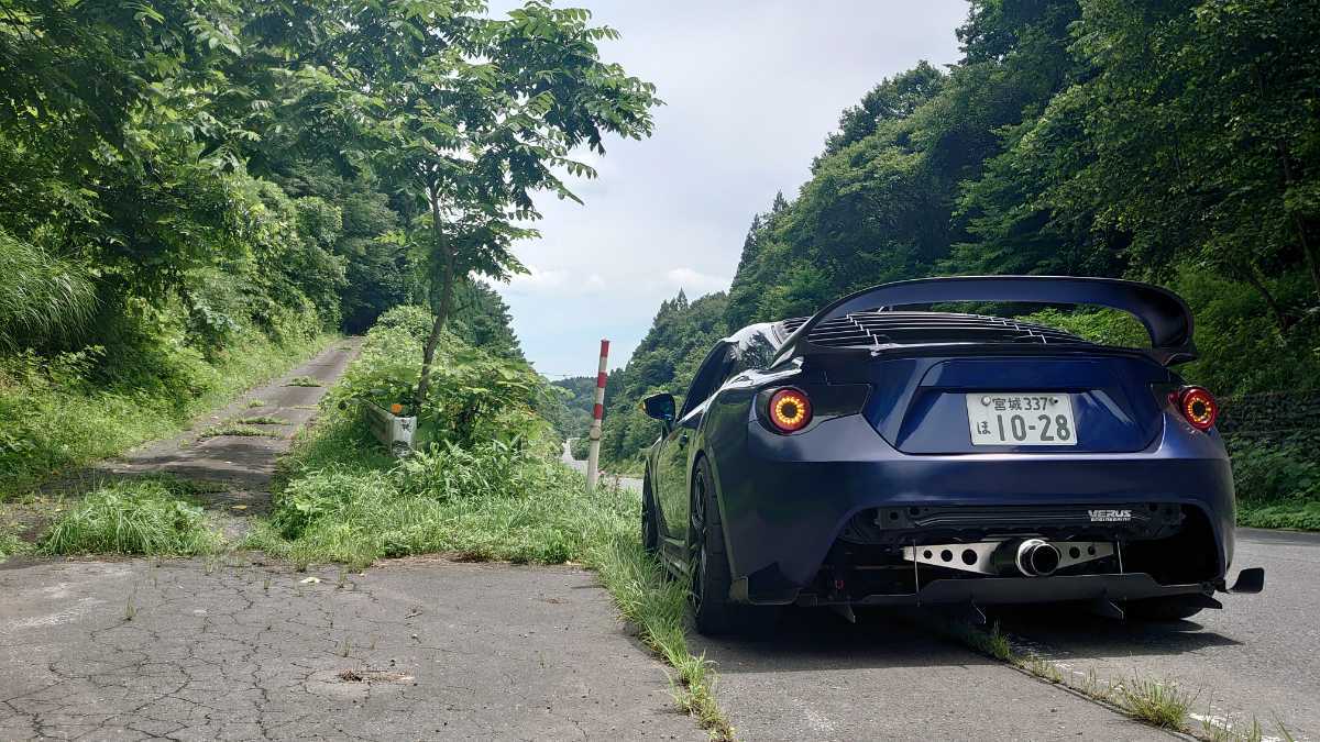Valenti ジュエルLEDテールランプ REVO リアルカーボンボディ 86/zn6