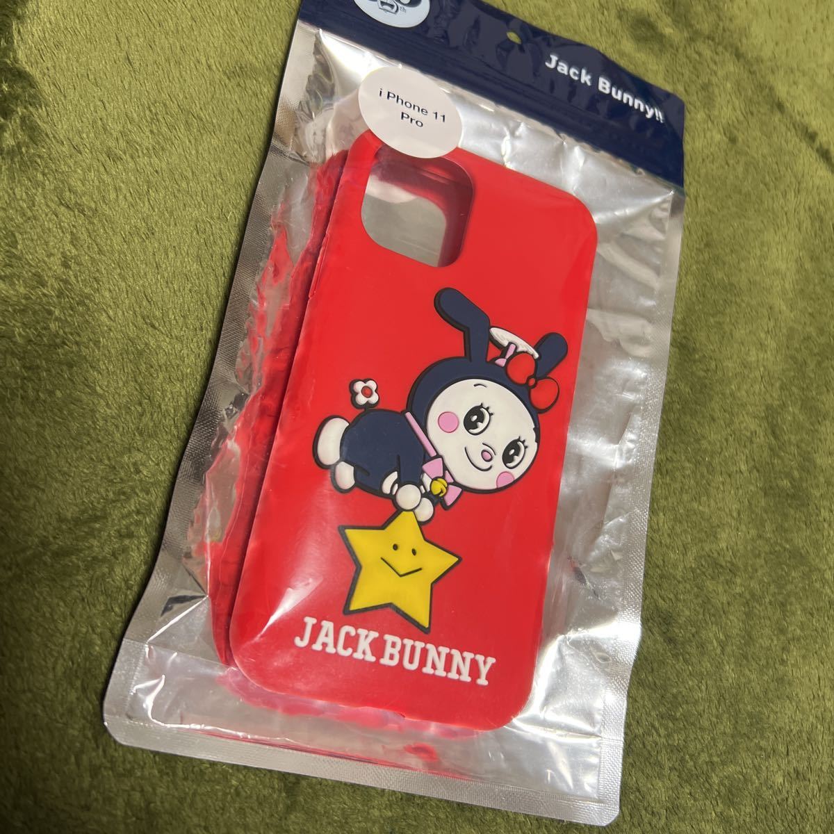 【送料無料】50th ☆ Jack Bunny !! iPhone11 proケース 赤　ドラミちゃんコラボ_画像9