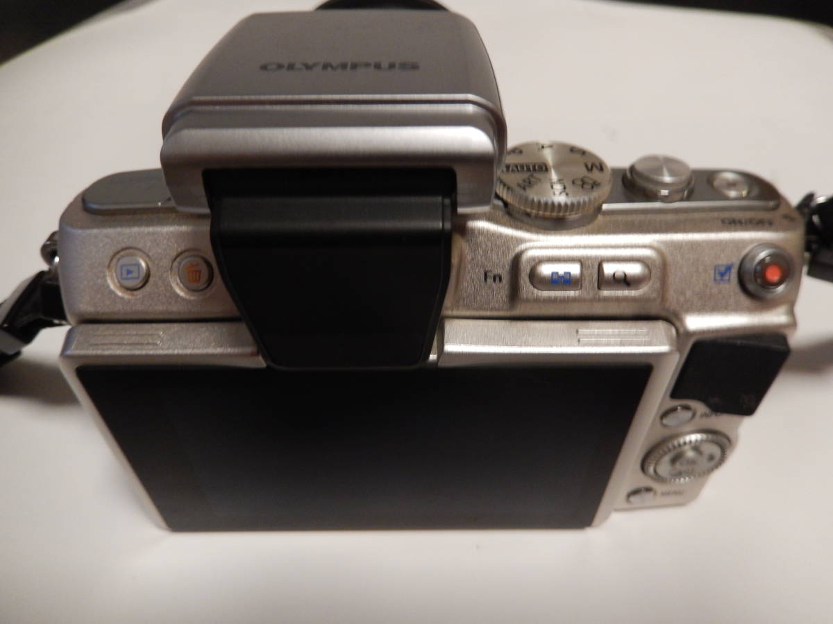 オリンパス デジタル一眼カメラ OLYMPUS PEN Lite E-PL5 ダブルズームキット シルバー +付属品 