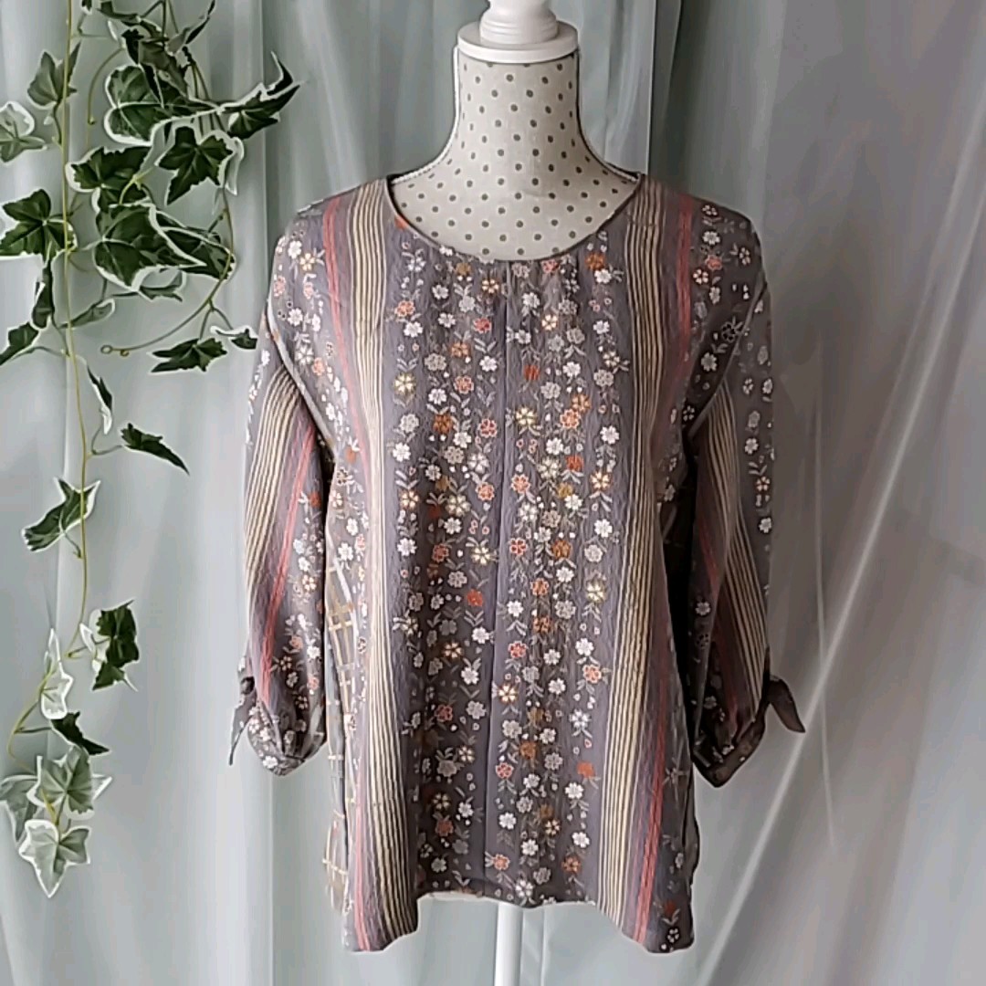 ゆめsaku2 新品 縮緬 仕付け糸付“可愛らしいシルエットで花咲く椿”着物 小紋 85@ レディースファッション 着物