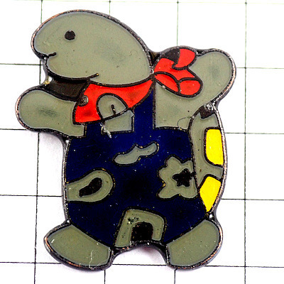  pin badge * scarf red bandana turtle. baby * France limitation pin z* rare . Vintage thing pin bachi