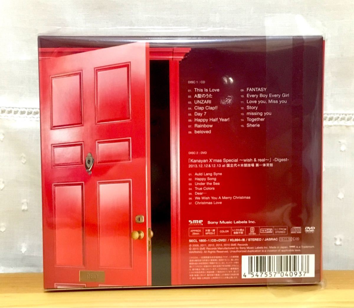 【美品】☆★西野カナ Secret Collection ～RED～☆★(初回盤CD+DVD)