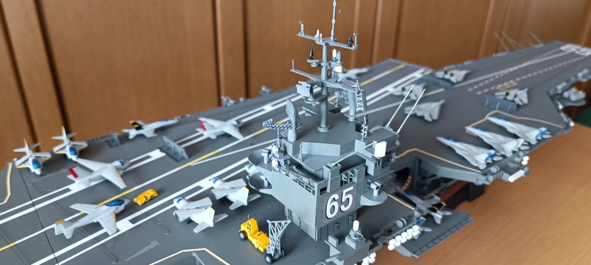 タミヤ 1/350 アメリカ海軍 原子力航空母艦 CVN-65 エンタープライズ