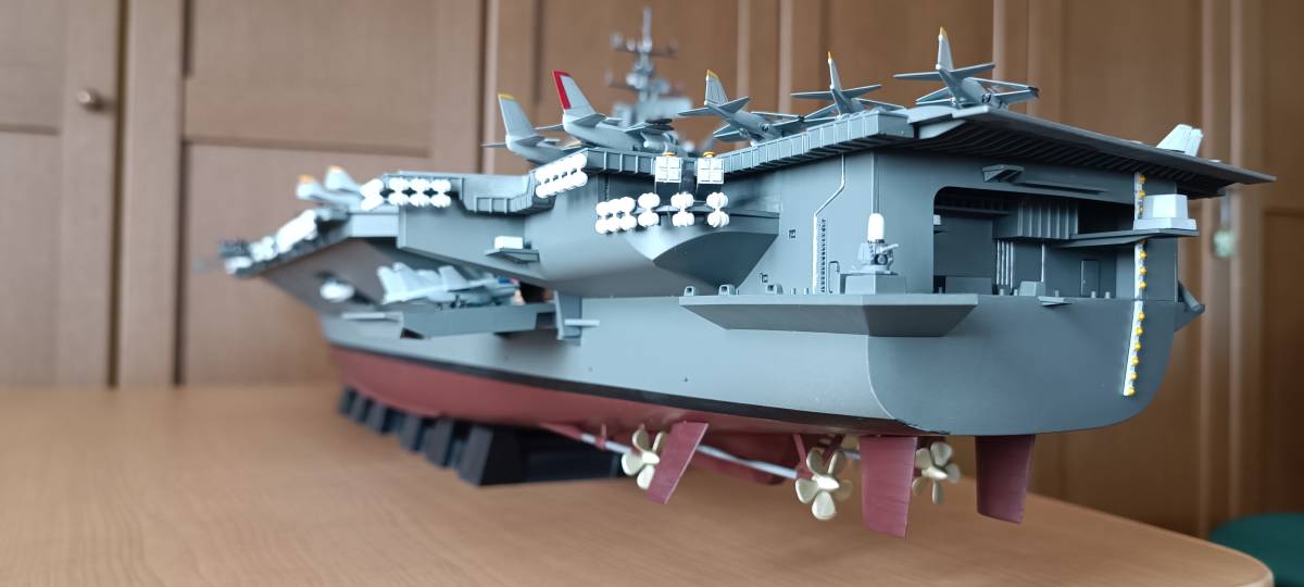 タミヤ 1/350 アメリカ海軍 原子力航空母艦 CVN-65 エンタープライズ