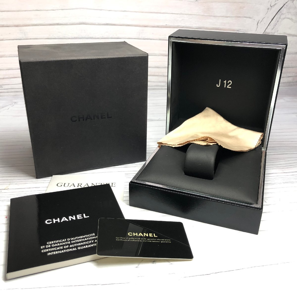 f001 B シャネル CHANEL J12 H1629 取扱説明書 コマ 1個 ギャラ付 純正