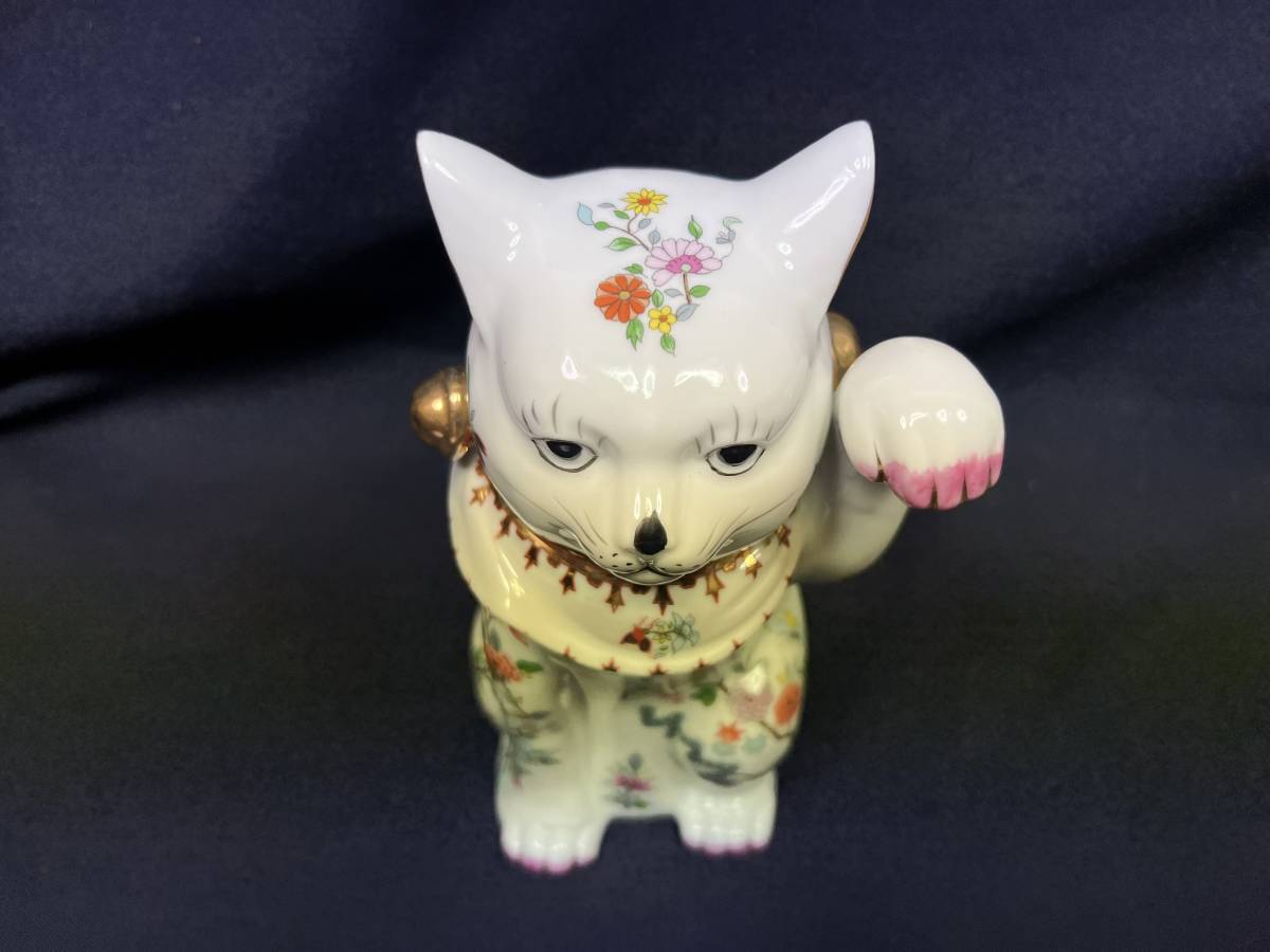 □陶器□招き猫□ねこ□置物□19㎝□模様入りネコ□ □陶器□招き猫□ねこ□置物□19㎝□模様入りネコ□