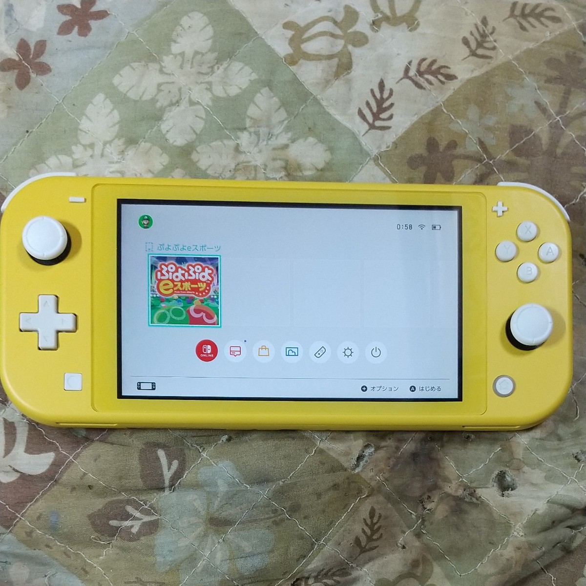 たないです Nintendo Switch - 任天堂 Switch Lite イエロー本体のみの ...