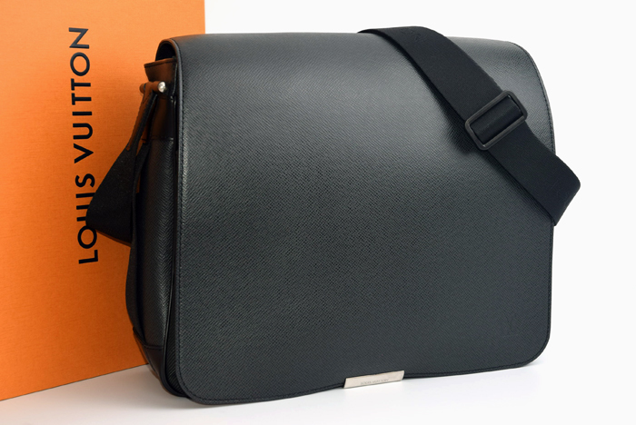 超美品】 ルイヴィトン LouisVuitton タイガ ヴィクトール メンズ