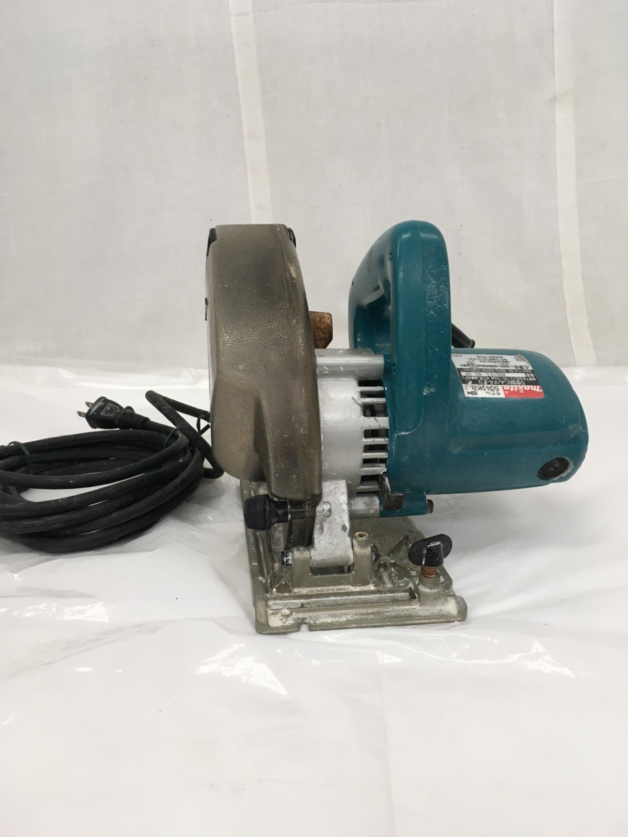 【ジャンク品】makita 防塵マルノコ　5045KB　　/ITXIJN05WH7C_画像2