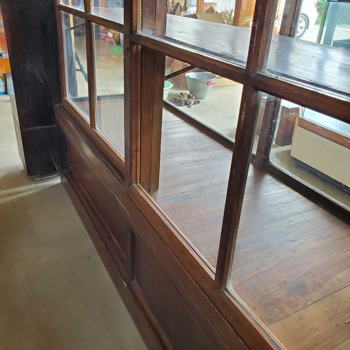  discount preliminary inspection possibility extra-large size taste ... exist .... wave glass old wooden glass case display shelf ( search display case Taisho romance No.1 receipt limitation (pick up) 